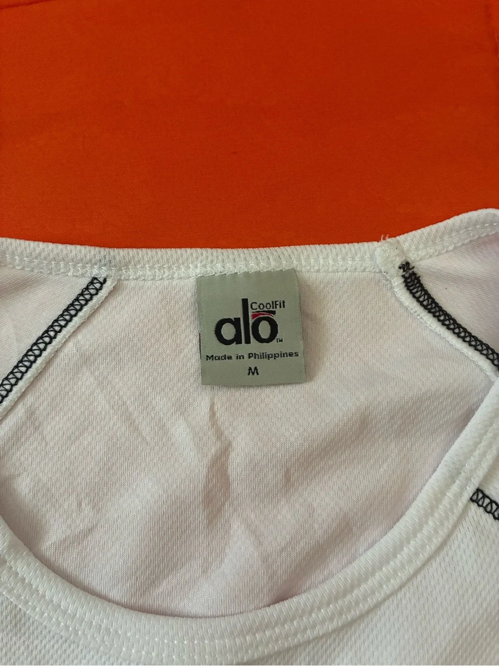 Alo Shirt Womens Medium Alo CoolFit White & Black Long Sleeve Performance